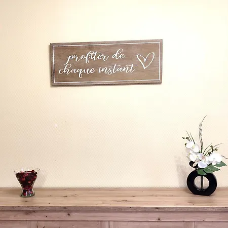 Les Randogodilleurs Avec Jacuzzi A 2kms Des Pistes Et 350m Du Theatre Du Peuple ! *