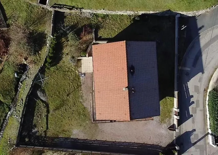 Les Randogodilleurs Avec Jacuzzi A 2kms Des Pistes Et 350m Du Theatre Du Peuple ! * 比桑